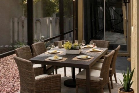 Casa en alquiler en Sunrise, Florida, 3 dormitorios, 151.24 m2 № 2064419 - foto 24