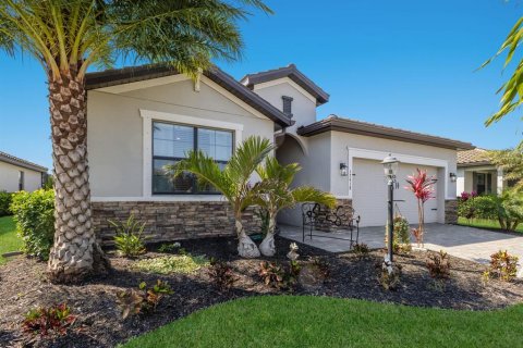 House in Lakewood Ranch, Florida 3 bedrooms, 204.2 sq.m. № 1653829 - photo 21