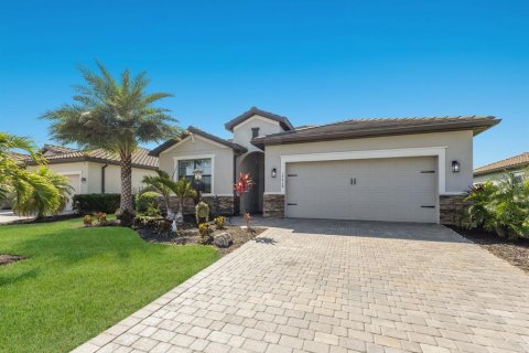 House in Lakewood Ranch, Florida 3 bedrooms, 204.2 sq.m. № 1653829 - photo 20