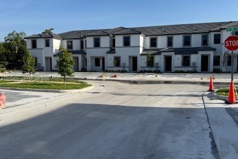 Villa ou maison à louer à Florida City, Floride: 4 chambres, 141.58 m2 № 2257358 - photo 3