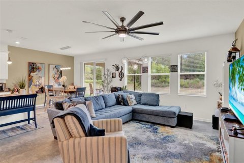 Villa ou maison à vendre à Groveland, Floride: 4 chambres, 171.22 m2 № 1662729 - photo 12
