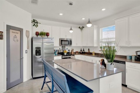 Villa ou maison à vendre à Groveland, Floride: 4 chambres, 171.22 m2 № 1662729 - photo 15