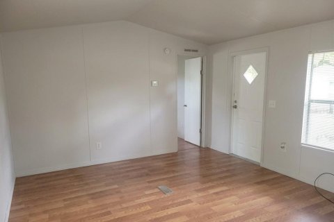 Appartement à louer à Summerfield, Floride: 2 chambres, 62.43 m2 № 2402806 - photo 4
