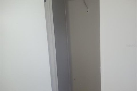 Appartement à louer à Summerfield, Floride: 2 chambres, 62.43 m2 № 2402806 - photo 12