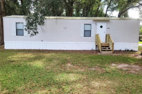 Appartement à Summerfield, Floride 2 chambres, 62.43 m2 № 2402806