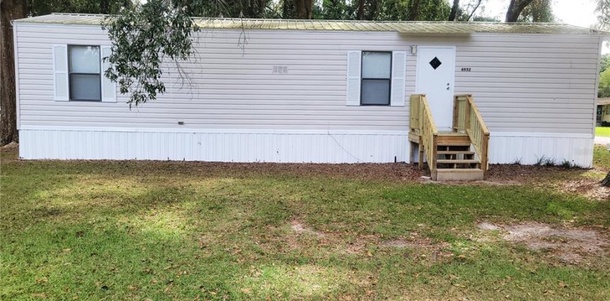Appartement à Summerfield, Floride 2 chambres, 62.43 m2 № 2402806