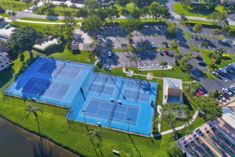 Condo in Delray Beach, Florida, 2 bedrooms  № 2246240 - photo 25