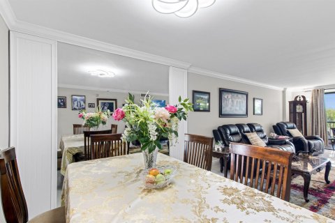 Condo in Delray Beach, Florida, 2 bedrooms  № 2246240 - photo 11