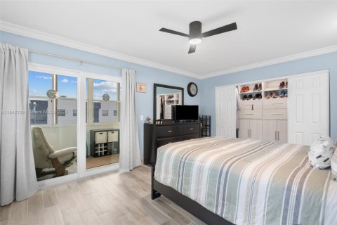 Condo in Delray Beach, Florida, 1 bedroom  № 1836634 - photo 11