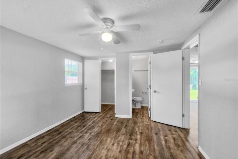 Снять в аренду виллу или дом в Пинеллас-Парк, Флорида 1 комната, 107.02м2, № 1872825 - фото 8