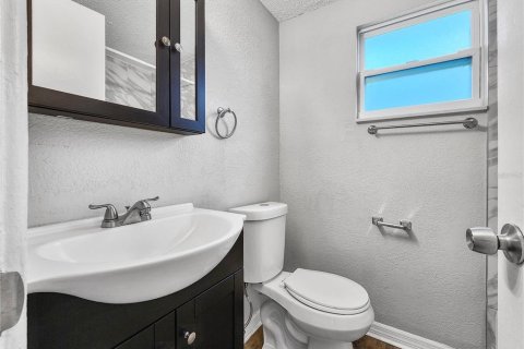 Снять в аренду виллу или дом в Пинеллас-Парк, Флорида 1 комната, 107.02м2, № 1872825 - фото 9