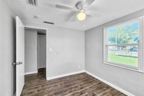 Снять в аренду виллу или дом в Пинеллас-Парк, Флорида 1 комната, 107.02м2, № 1872825 - фото 13