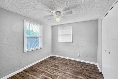 Снять в аренду виллу или дом в Пинеллас-Парк, Флорида 1 комната, 107.02м2, № 1872825 - фото 17