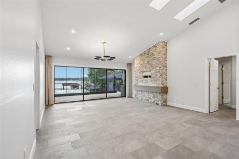 Villa ou maison à vendre à Ocoee, Floride: 5 chambres, 223.34 m2 № 2429464 - photo 4