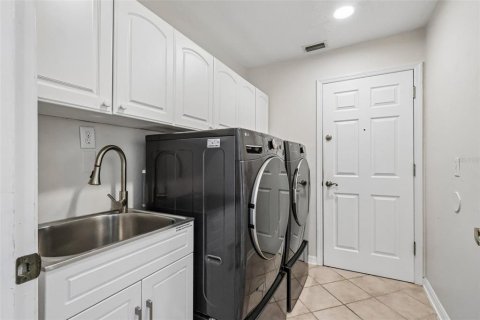Villa ou maison à vendre à Ocoee, Floride: 5 chambres, 223.34 m2 № 2429464 - photo 21