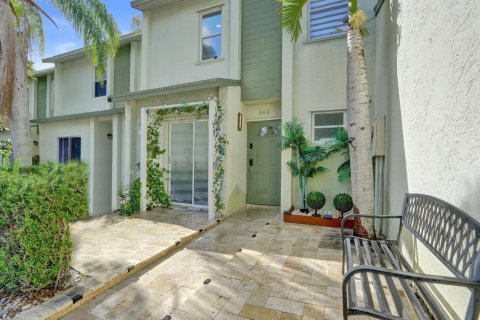 Adosado en venta en Deerfield Beach, Florida, 2 dormitorios, 104.24 m2 № 2184153 - foto 2