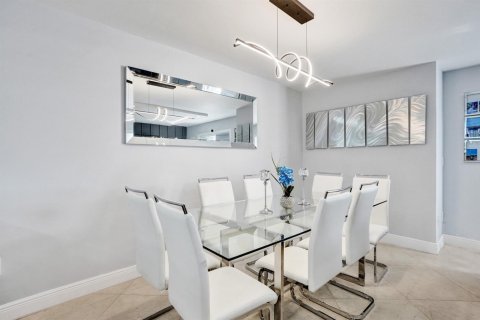 Adosado en venta en Deerfield Beach, Florida, 2 dormitorios, 104.24 m2 № 2184153 - foto 20
