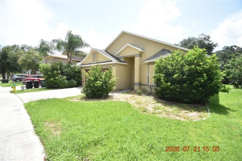 House in Wesley Chapel, Florida 4 bedrooms, 193.98 sq.m. № 2167772 - photo 3