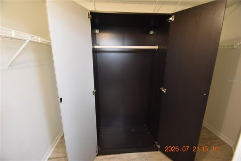 House in Wesley Chapel, Florida 4 bedrooms, 193.98 sq.m. № 2167772 - photo 24
