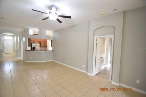 House in Wesley Chapel, Florida 4 bedrooms, 193.98 sq.m. № 2167772 - photo 12