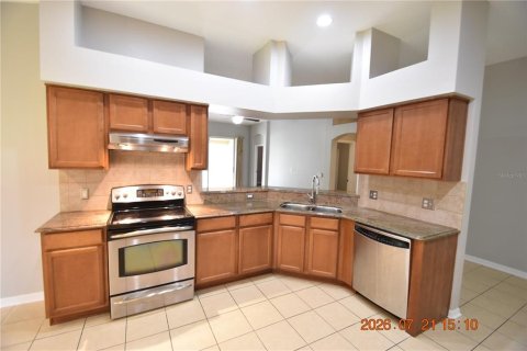 House in Wesley Chapel, Florida 4 bedrooms, 193.98 sq.m. № 2167772 - photo 15