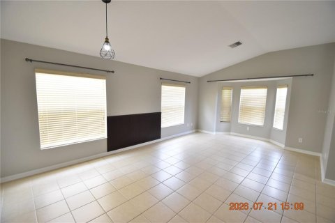 House in Wesley Chapel, Florida 4 bedrooms, 193.98 sq.m. № 2167772 - photo 5