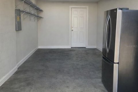 Casa en alquiler en Tampa, Florida, 3 dormitorios, 137.12 m2 № 2147852 - foto 16