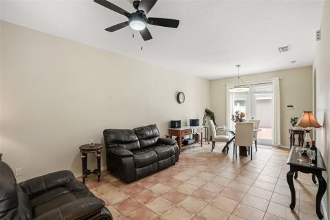 Townhouse in Orlando, Florida 2 bedrooms, 115.2 sq.m. № 2100892 - photo 7