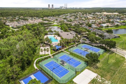 Townhouse in Orlando, Florida 2 bedrooms, 115.2 sq.m. № 2100892 - photo 28