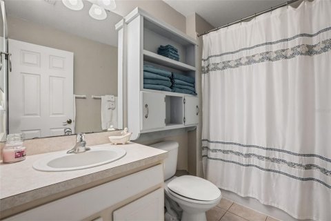 Townhouse in Orlando, Florida 2 bedrooms, 115.2 sq.m. № 2100892 - photo 14