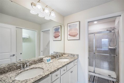 Adosado en venta en Davenport, Florida, 5 dormitorios, 212.1 m2 № 1334761 - foto 24