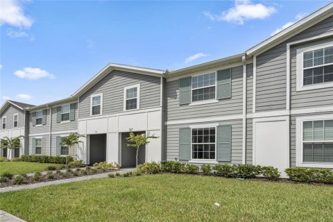 Adosado en venta en Davenport, Florida, 5 dormitorios, 212.1 m2 № 1334761 - foto 3