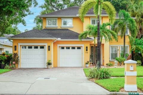 Villa ou maison à Tampa, Floride 5 chambres, 340.67 m2 № 2296745