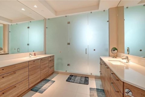 Copropriété à louer à Sarasota, Floride: 3 chambres, 260.41 m2 № 2213867 - photo 24