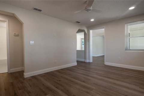 Casa en venta en DeBary, Florida, 2 dormitorios, 105.72 m2 № 1831632 - foto 13