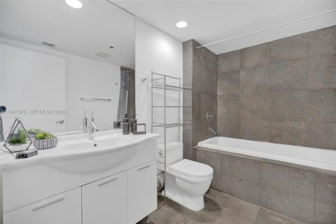 Copropriété à vendre à Miami, Floride: 50.72 m2 № 2052680 - photo 6