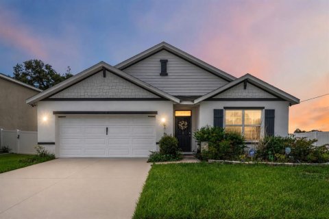 Villa ou maison à Plant City, Floride 4 chambres, 171.5 m2 № 2208461