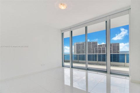 Copropriété à vendre à Miami, Floride: 3 chambres, 283.82 m2 № 1985311 - photo 12