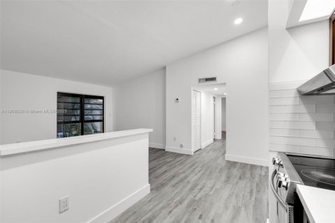 Appartement à louer à Hialeah, Floride: 2 chambres, 80.82 m2 № 1964320 - photo 23