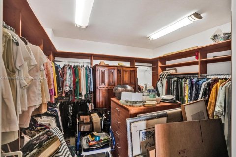 Condominio en venta en Aventura, Florida, 2 dormitorios, 177.44 m2 № 2033431 - foto 17