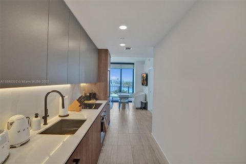 Condominio en venta en Miami Beach, Florida, 2 dormitorios, 74.51 m2 № 2077222 - foto 28
