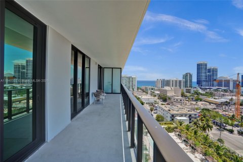 Condominio en venta en Miami Beach, Florida, 2 dormitorios, 74.51 m2 № 2077222 - foto 20