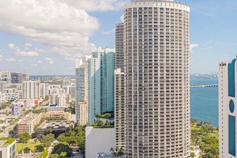 Condominio en alquiler en Miami, Florida, 1 dormitorio, 73.49 m2 № 1995531 - foto 22