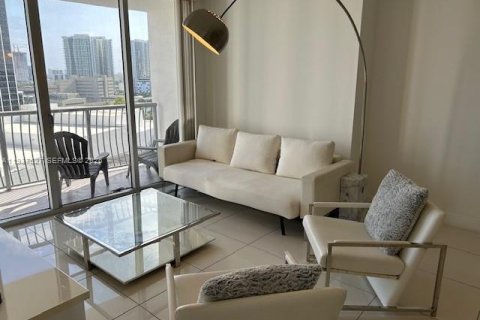 Condominio en alquiler en Miami, Florida, 1 dormitorio, 73.49 m2 № 1995531 - foto 7