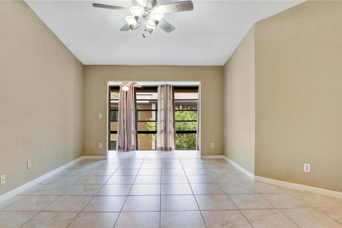 Copropriété à louer à Orlando, Floride: 2 chambres, 78.6 m2 № 2157119 - photo 4