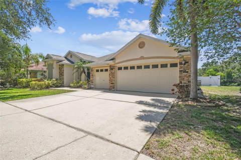 Casa en venta en Riverview, Florida, 4 dormitorios, 231.88 m2 № 1770032 - foto 2