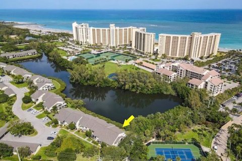 Copropriété à louer à Jupiter, Floride: 2 chambres, 142.14 m2 № 1896836 - photo 2