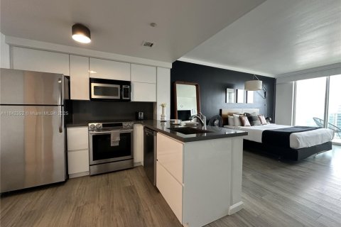 Copropriété à vendre à Miami, Floride: 1 chambre, 69.4 m2 № 1834129 - photo 10