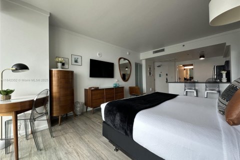 Copropriété à vendre à Miami, Floride: 1 chambre, 69.4 m2 № 1834129 - photo 7