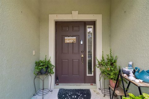 House in Tampa, Florida 4 bedrooms, 203.92 sq.m. № 2212062 - photo 7